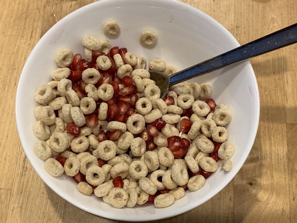 PomCheerios.JPG